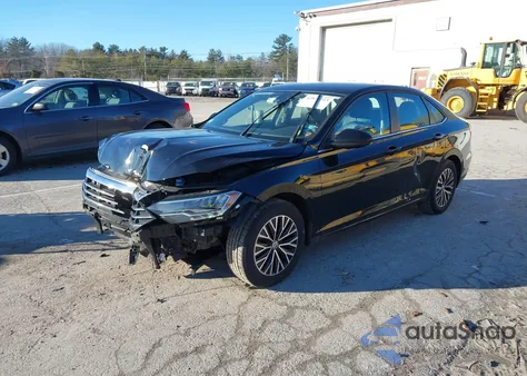 2019 Volkswagen Jetta 1.4T R-Line/1.4T S/1.4T Se z USA, uszkodzony, nr VIN 3VWC57BU4KM120369
